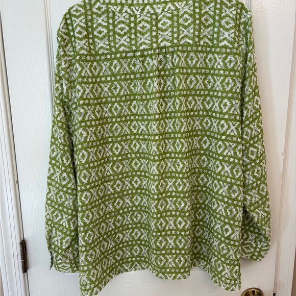 Chico's Green Leaf Patterned Blouse LS Tie-front Women’s 3 or Size 16/28 - Picture 2 of 5